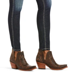 Ariat Ariat Ladies R.E.A.L. Mid Rise Stretch Outseam Ella Skinny Jean -Ariat ariat ariat ladies real mid rise stretch outseam e 2